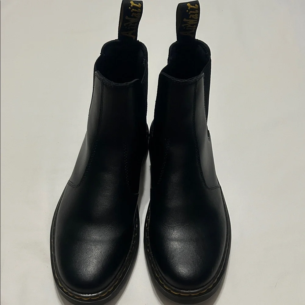 Dr. Martens Dorrian Black Leather Chelsea Boots size 9 New - Picture 10 of 11